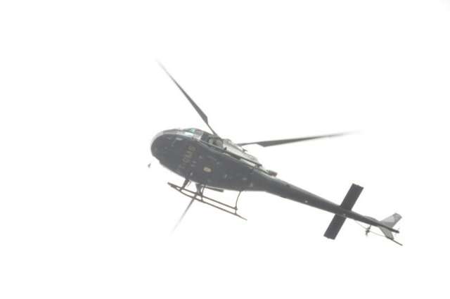 Ladr&otilde;es que mataram PM roubaram R$ 200; Helic&oacute;ptero faz buscas 