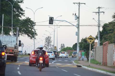 Abuso de velocidade obriga Agetran a instalar semáforos em avenida