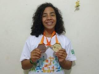 Gabriela Cardoso se despediu com duas medalhas (Foto: Arquivo pessoal)