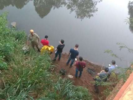 Polícia e bombeiros fazem buscas por corpo de criança no rio Anhanduí