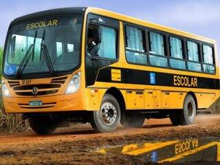 Ap&oacute;s prefeitura deixar alunos a p&eacute;, projeto tenta garantir transporte escolar
