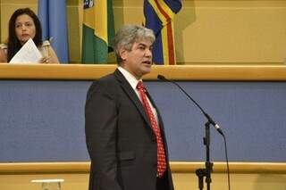 Líder do prefeito afirma que comissão usa dois pesos e duas medidas. (Foto: Marcos Ermínio)