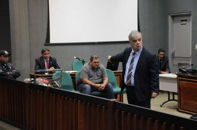 J&uacute;ri absolve acusado de participar de execu&ccedil;&atilde;o de delegado em 2013 