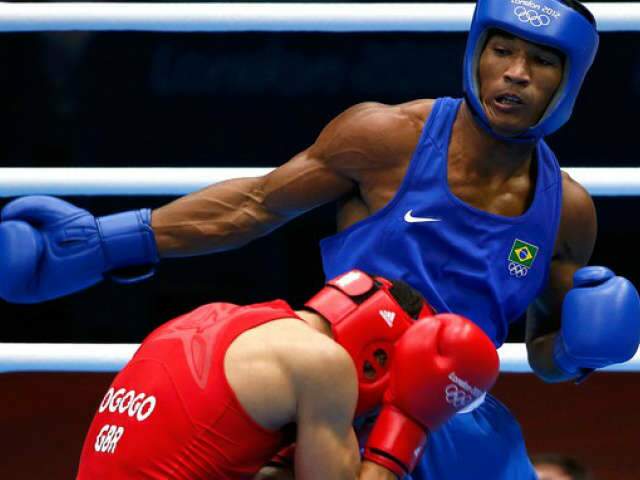  Brasileiro vence brit&acirc;nico e vai &agrave; final do boxe nas Olimp&iacute;adas