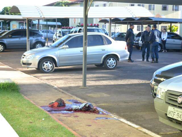 Homem &eacute; morto em briga com atual namorado da ex no bairroTiradentes