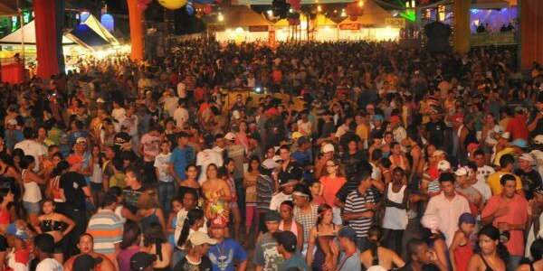  Destaque na gera&ccedil;&atilde;o de empregos, Parana&iacute;ba investe no carnaval