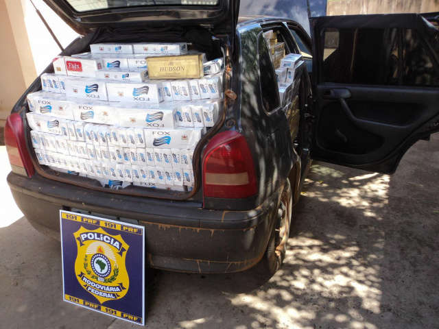  Carro com 1500 pacotes de cigarros &eacute; apreendido na BR-419, em Anast&aacute;cio