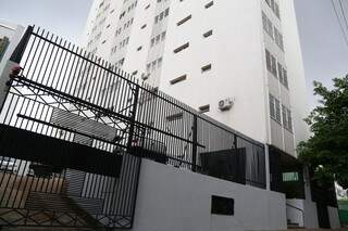 Edifício de 15 andares na Afonso Pena. 