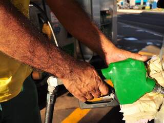 Sinpospetro diz que benzeno, liberado pelos combustíveis, prejudica saúde dos trabalhadores de postos de combustíveis. (Foto: Arquivo)