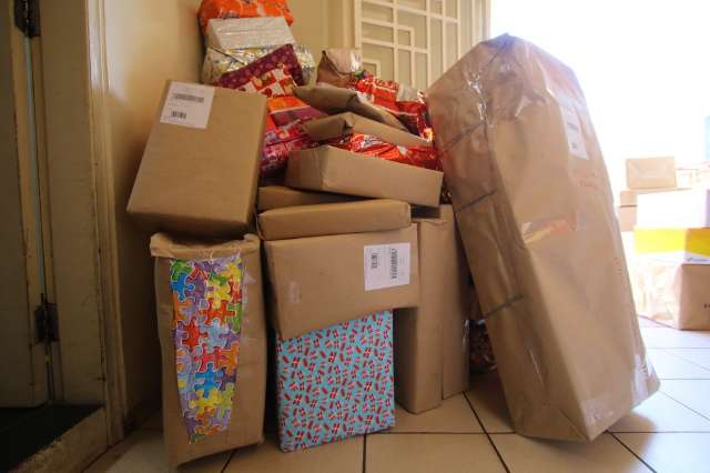 Cheias de esperan&ccedil;a, mas com pedidos caros, 308 cartinhas n&atilde;o foram adotadas 