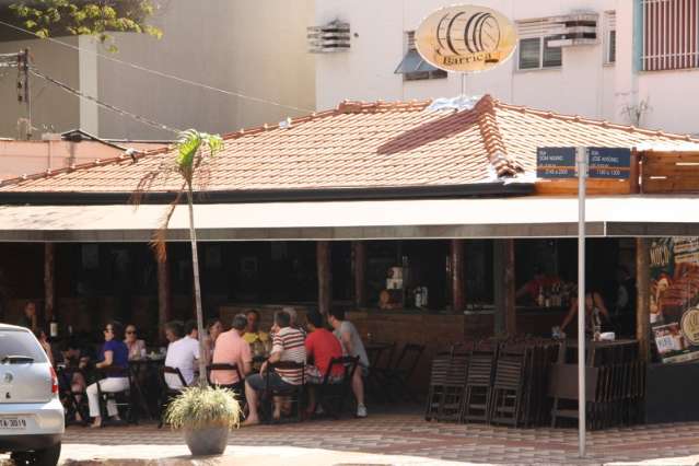 Barrica Bar agora oferece almo&ccedil;o com grelhados a partir de R$ 12