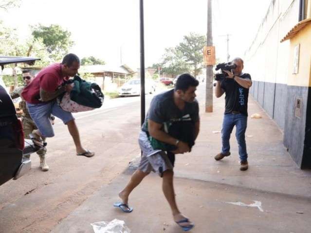 Justi&ccedil;a liberta guardas e seguran&ccedil;a suspeitos de integrarem mil&iacute;cia