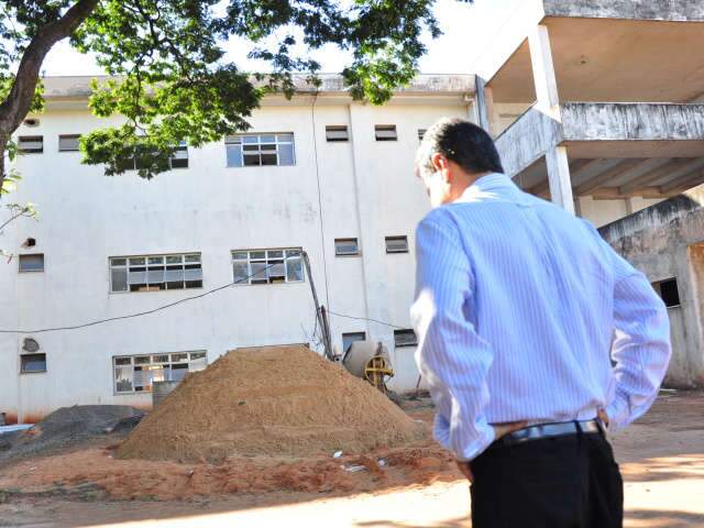  Prefeitura tem dinheiro para manter obra no Hospital do Trauma at&eacute; janeiro