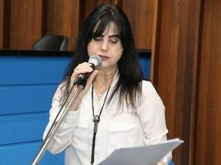 Deputada Mara Caseiro, da bancada ruralista, discursa na Assembleia (Foto: Victor Chileno/ALMS)