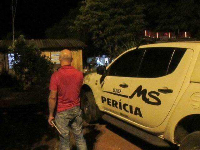 Casal briga por ci&uacute;mes e mulher mata marido a facadas 