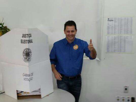 Em terceiro na pesquisa, Renato C&acirc;mara vai esperar resultado em casa