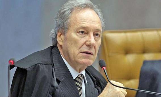 Lewandowski extingue a&ccedil;&atilde;o popular que pedia afastamento de Eduardo Cunha