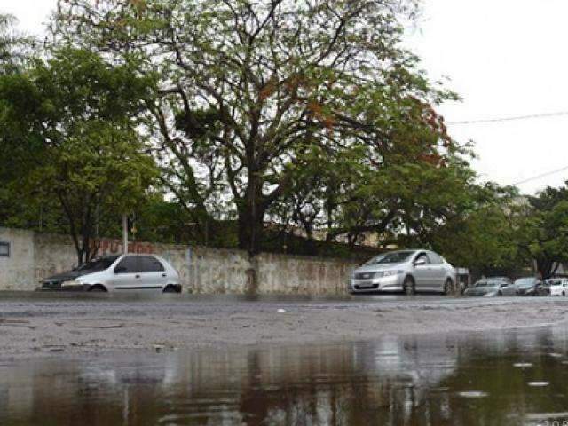 Pantanal amanhece com chuva, mas regi&atilde;o ainda n&atilde;o atingiu o esperado