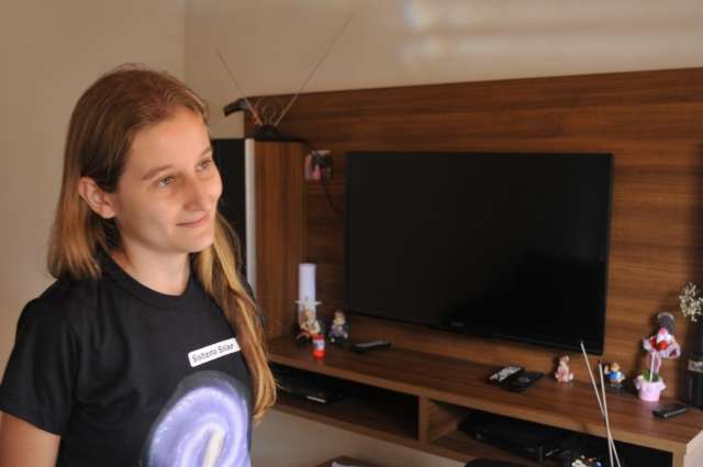 No Rita Vieira, raio queima 6 port&otilde;es eletr&ocirc;nicos e v&aacute;rios equipamentos