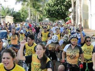 Milhares participam da pedalada em Campo Grande, que será realizada pela sétima vez amanhã (Facebook)
