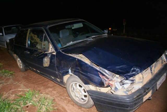  Vaca atravessa pista e causa acidente na MS-376 entre F&aacute;tima do Sul e Vicentina 