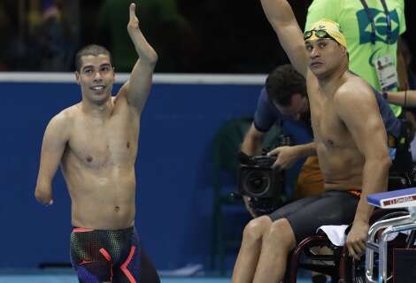 Fenômeno nas piscinas, Daniel Dias é ouro nos 100 metros livre