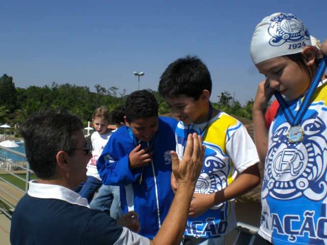  Campo-grandense de 9 anos fatura 5 medalhas de ouro em torneio em GO  
