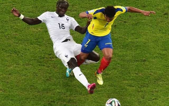 Empate d&aacute; a lideran&ccedil;a &agrave; Fran&ccedil;a e elimina Equador da Copa do Mundo