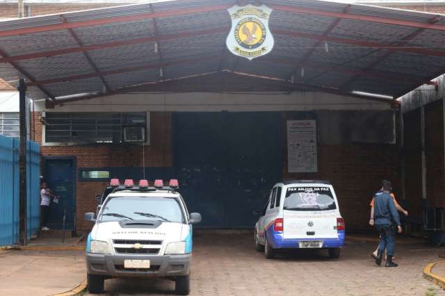 Agentes apreendem 155 papelotes de maconha em pres&iacute;dios da Capital
