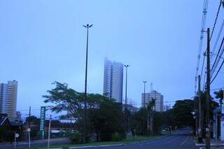 Manhã nublada em Campo Grande, com mínima de 19ºC. (Foto: Marina Pacheco)