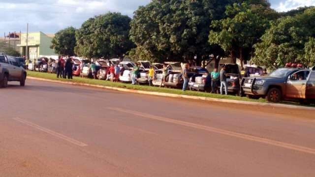 DOF apreende 19 carros com contrabando avaliado em R$ 1 milh&atilde;o