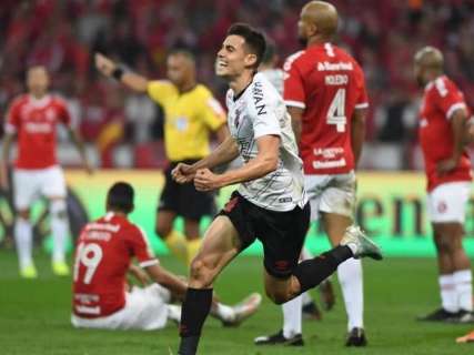 Athletico-PR conquista a Copa do Brasil com 2 a 1 em cima do Internacional 