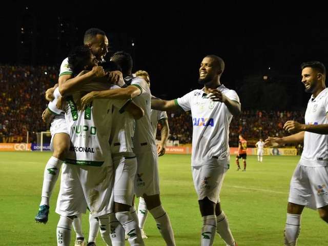 Sport n&atilde;o consegue se impor e perde por 2 a 0 para o Am&eacute;rica-MG 