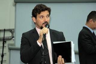 Vereador Eduardo Romero (Rede) durante sessão da Câmara de Campo Grande (Foto: Izaias Medeiros/CMCG)