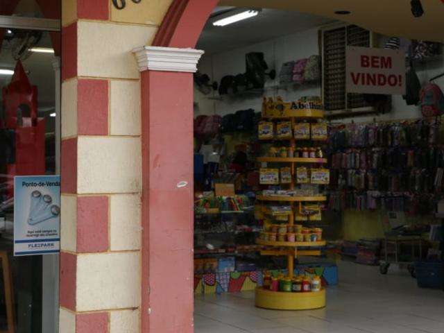 Comerciantes estudam contratar seguran&ccedil;a, ap&oacute;s tentativa de arrast&atilde;o