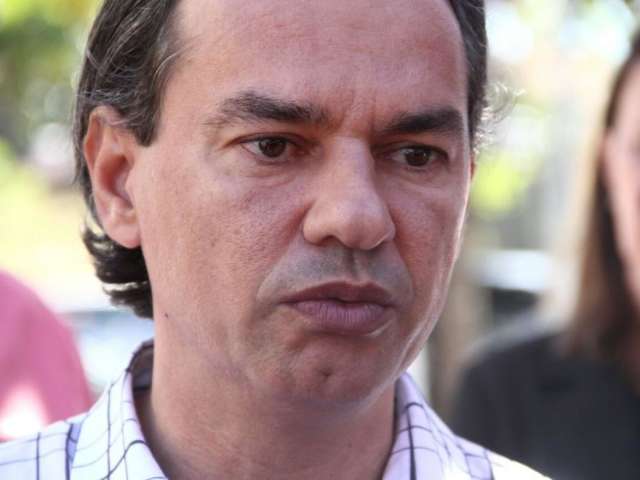 Prefeitura divulga nova carga hor&aacute;ria e tabela com sal&aacute;rios dos enfermeiros