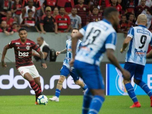 Rodada do Brasileiro ter&aacute; cinco jogos, com os l&iacute;deres em campo