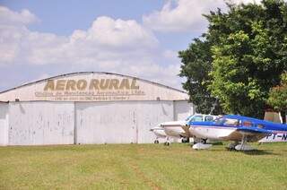 Acidente foi aeroporto Aeroching, antigo Aerorrural, na saída para Três Lagoas. (Foto: João Garrigó)