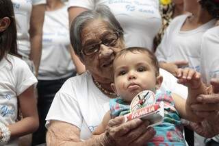 Festança vai de bebê de 8 meses a dona Baldina, de 95 anos (foto: Cleber Gellio)