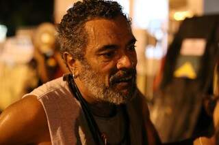 Fernando Cruz é diretor do Teatro Imaginário Maracangalha e sobrevive da arte há 30 anos