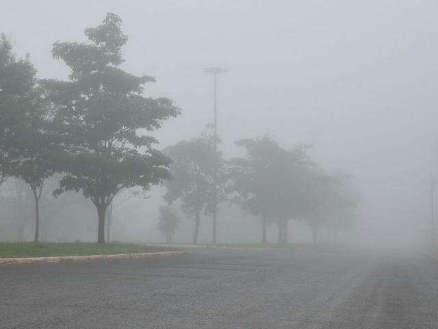 Dia amanhece com neblina e previs&atilde;o &eacute; de chuvas e m&iacute;nima de 13&ordm; C em MS