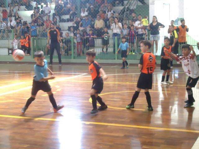 Rodada da Copa Pelezinho deste s&aacute;bado registra 22 gols em seis partidas