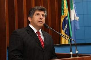 Lídio Lopes, autor da lei, diz que intenção é evitar constrangimento aos órgãos públicos (Foto: Assessoria/ALMS)