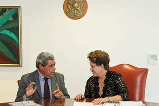 André e a presidente Dilma. (Foto: Roberto Stuckert)