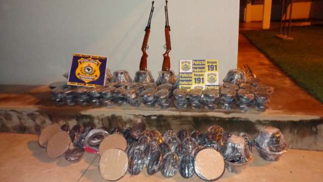 PRF  acha contrabando em carros vindos da fronteira