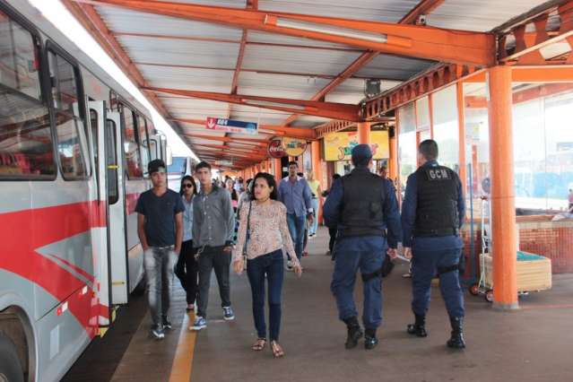 Guarda refor&ccedil;a a&ccedil;&atilde;o em terminais e far&aacute; abordagem de passageiros