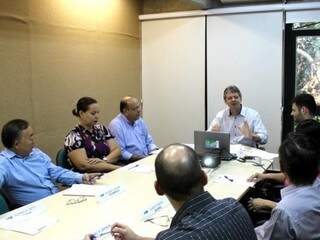 Reunião do fórum aconteceu ontem, em Campo Grande. (Foto: Nolli Corrêa/Semade)