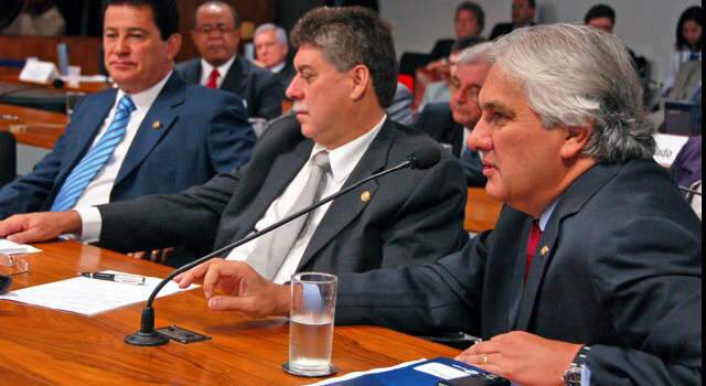  Delc&iacute;dio quer cassar concess&atilde;o da ALL em Mato Grosso do Sul