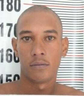 Acusado está preso em uma das celas da 4ªDP da Capital onde aguarda julgamento (Foto: Divulgação/PC)