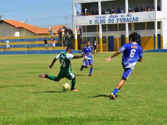 Copa Pelezinho de Futebol tem finalistas definidos; futsal movimenta o interior